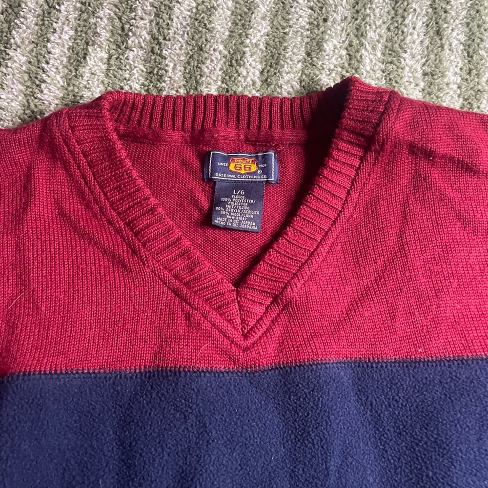 Route 66 Men's Red and Blue V-Neck Sweater Size large